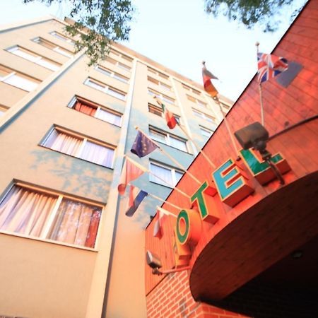 Hotel Ludmila Mělník Buitenkant foto