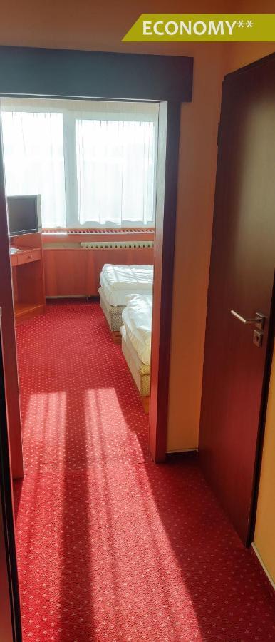 Hotel Ludmila Mělník Buitenkant foto